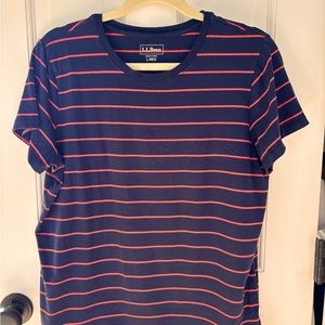 LLBean Supima soft stretch tee L